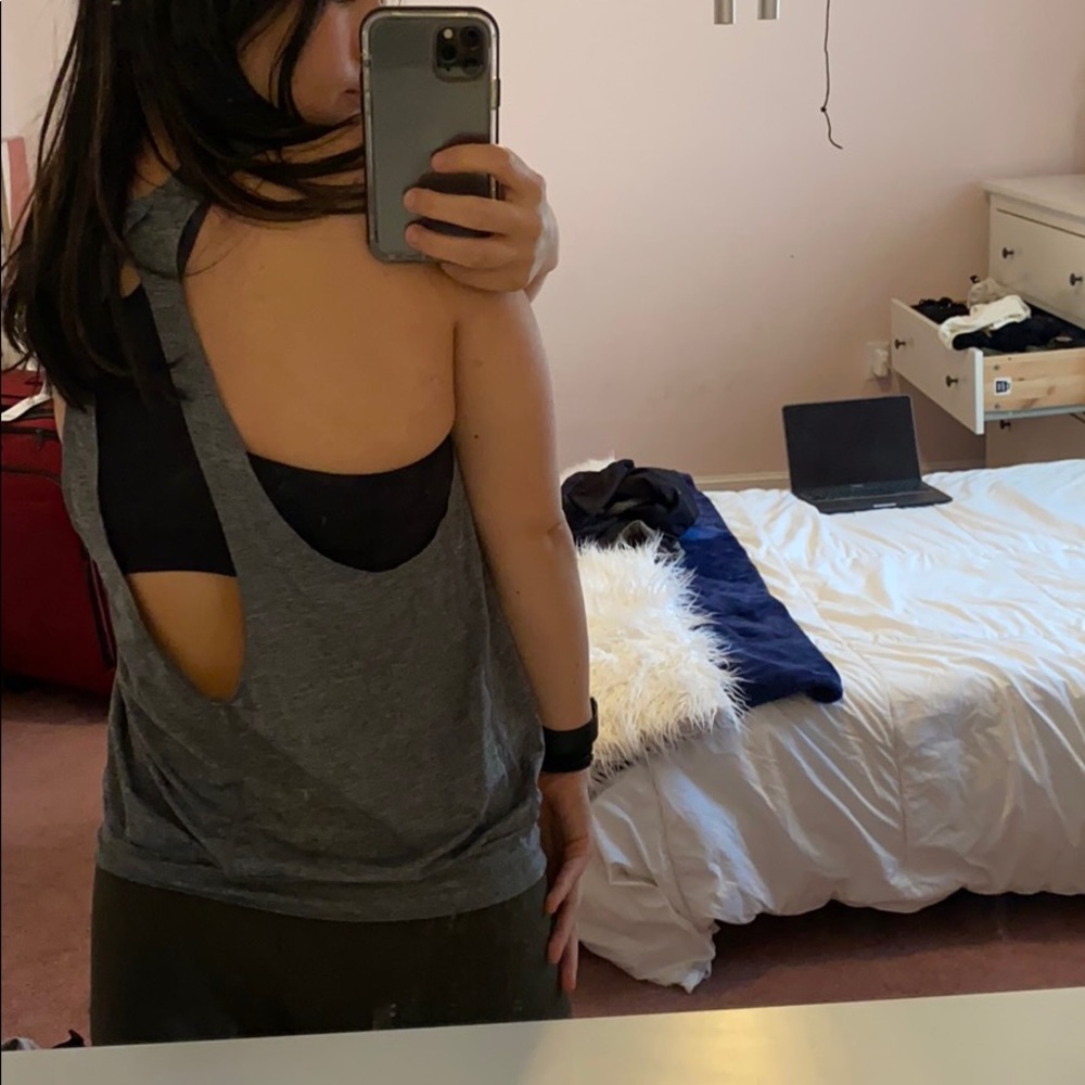 Nike Built In Bra Tank - Picture 6 of 6